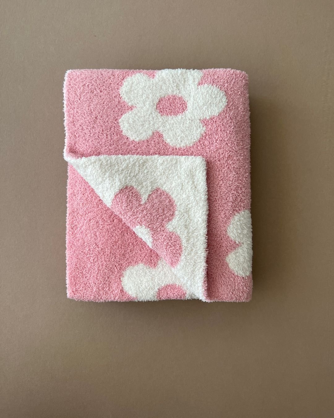 Daisy Fuzzy Blanket | Pink